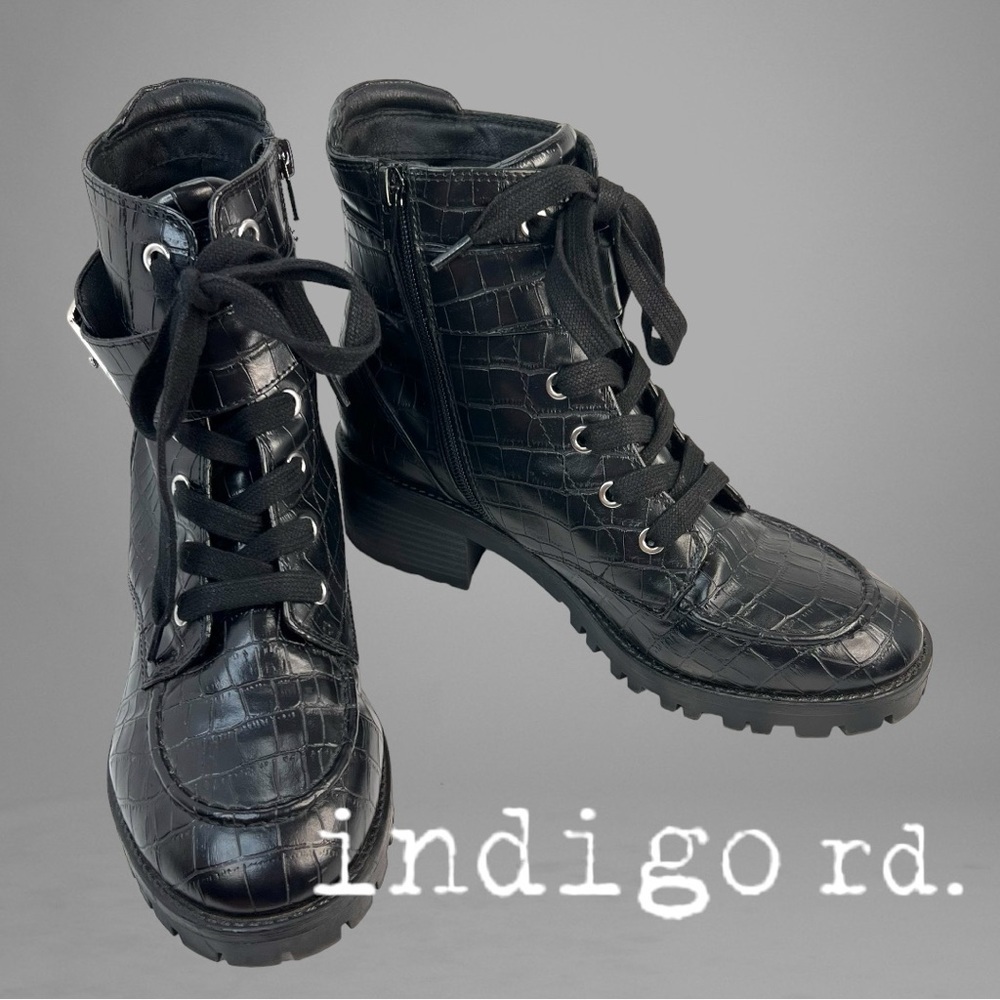 Indigo Rd - womens black Eliana combat / block heel boots size‎ 8.5